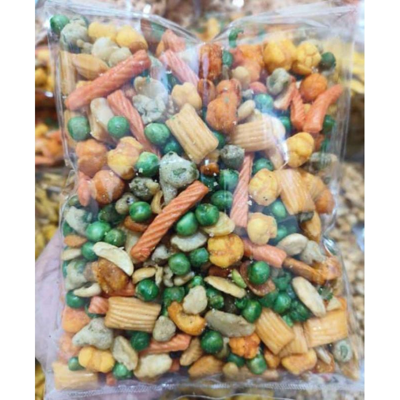 

Kacang Campur/Kacang Mix 1 kg