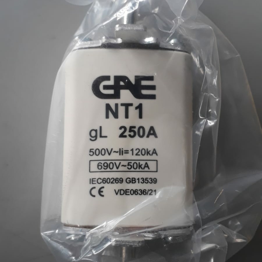 FUSE GAE NT1 250a 500V 120kA FUSE gG/gL NT1 250A FUSE NH1 250A 500V 100-250A