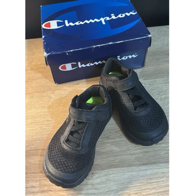 PAYLESS CHAMPION gusto xt ii black | sepatu anak warna hitam size 21