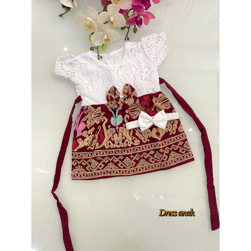 set anak cewek terdiri dari kebaya brokat kamen songket seledang obi dan pita bordir