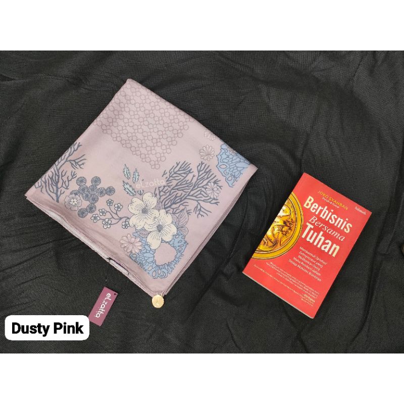 ELZATTA HIJAB SEGI EMPAT KAILA MARINAE KAILA NANJANA BAHAN POLYCOTTON VOAL KERUDUNG ELZATTA JILBAB E