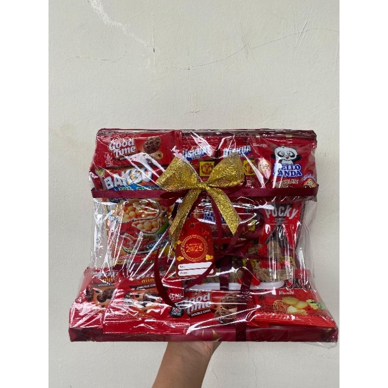 

Hampers Snack Custom Spesial Imlek | Hampers Imlek | Hampers Murah | Hampers Snack | Hampers Jajanan | Custom Hampers