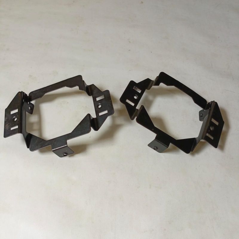 Breket Dudukan Foglamp Nissan Grand Livina Tahun 2007 - 2012