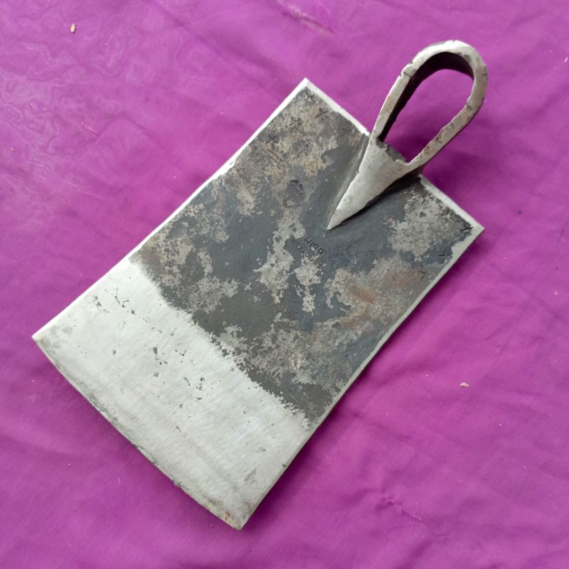 Cangkul tanah baja isen asli Wonosobo berkualitas tidak lengket