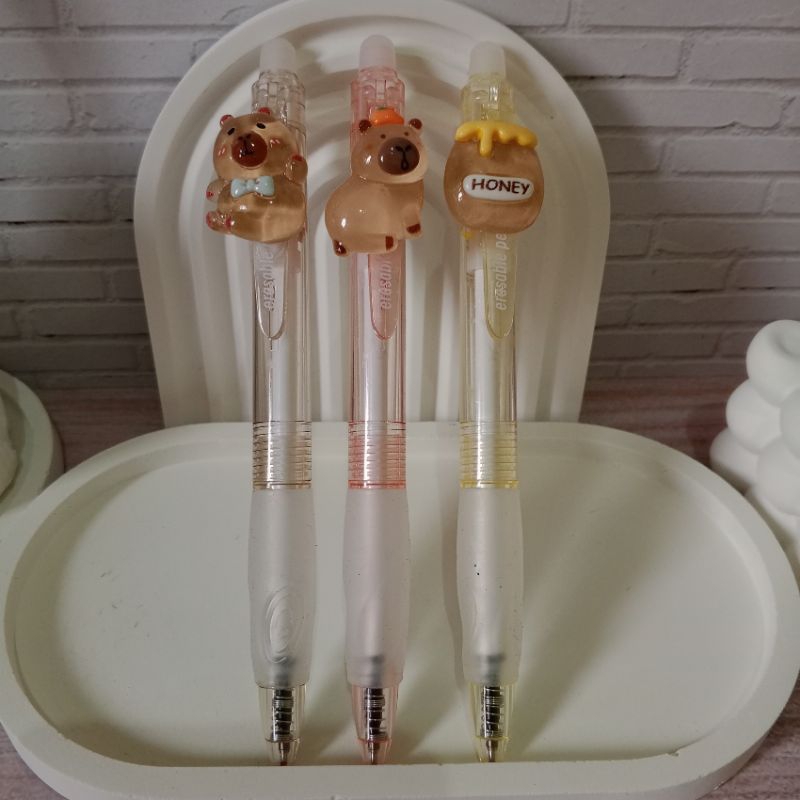 

Capybara Premium Erasable Pen - Pulpen Cetek dengan Penghapus