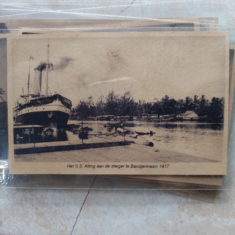 

FOTO JADUL Postcard Pelabuhan di Banjarmasin Tahun 1917
