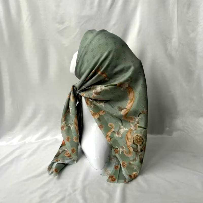 HIJAB VOAL SEGI EMPAT / HIJAB SEGI EMPAT MOTIF VOAL / VOAL PREMIUM / HIJAB LEBARAN