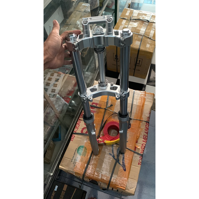 skok ninja segitiga cnc gorilla as 33 set borgol gorilla silver pnp rxking ninja r rr ss vixion scor