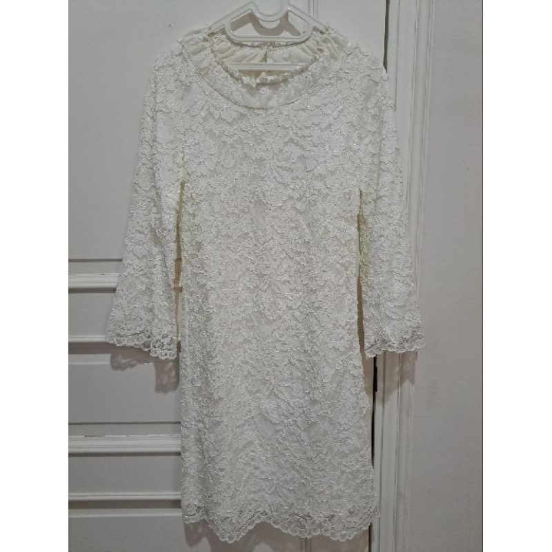 [ELLE] Dress Putih Lengan Panjang Preloved