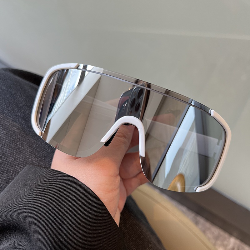 Kacamata Lari Outdoor Termurah Best Seller Original Simple Anti Silau Keren Cowok Terbaru Hiking Uni