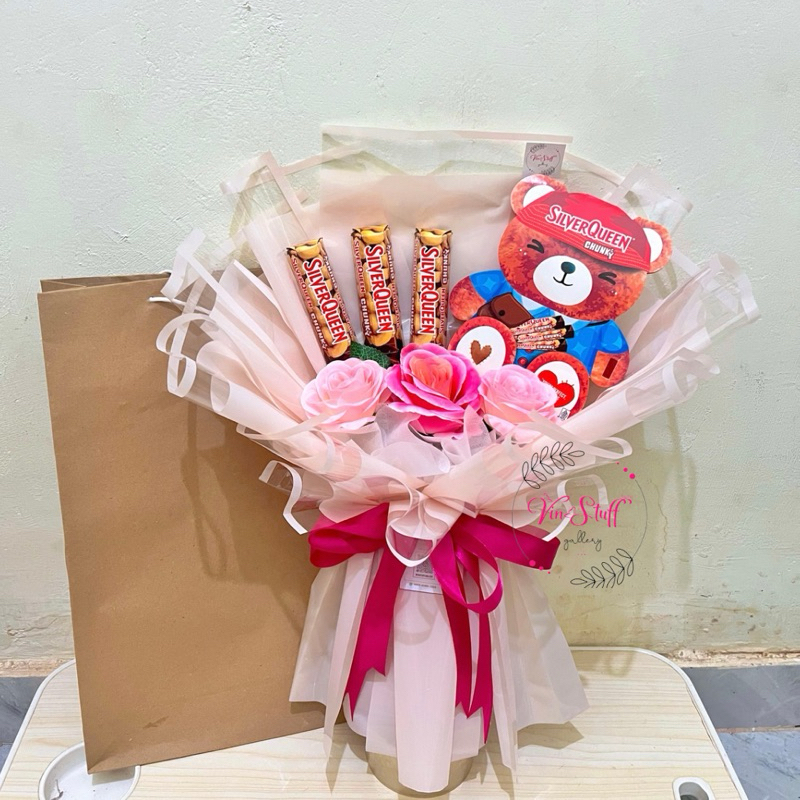 

Buket Coklat Beruang Silverqueen spesial Valentine