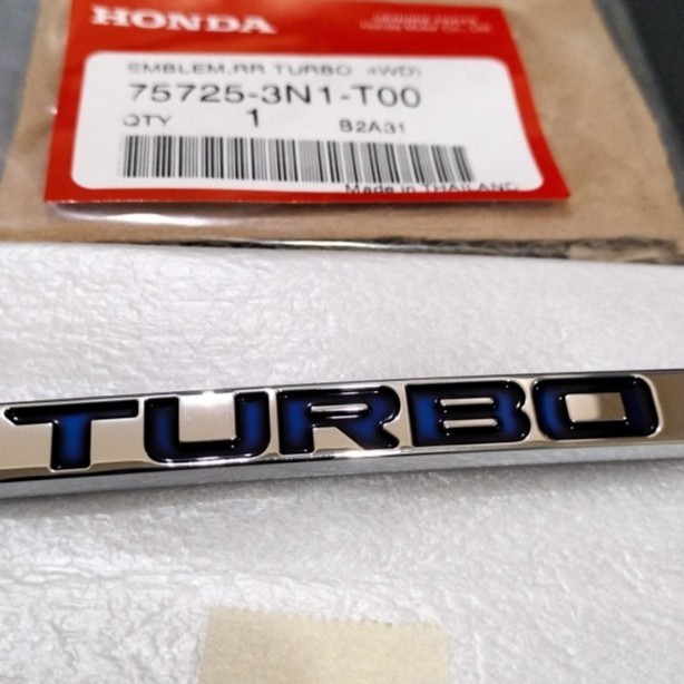 EMBLEM TURBO,RS HONDA HRV 2022
