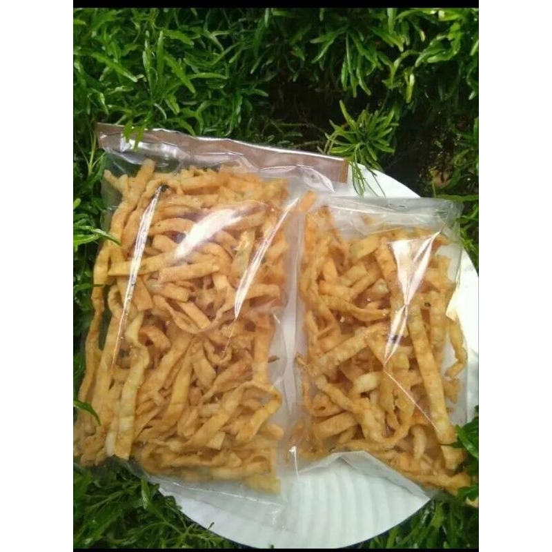 

sistik/kue bawang