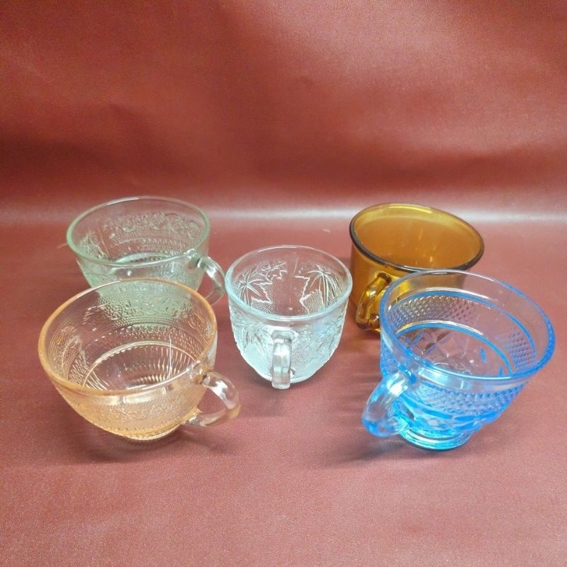 Gelas Teh/ Gelas Tamu/ Gelas Teh Tangkai Kecil Motif/Polos/Warna Kedaung-BBC Original