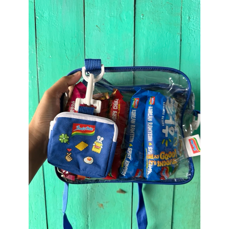 

paket Indomie korea dengan sling bag