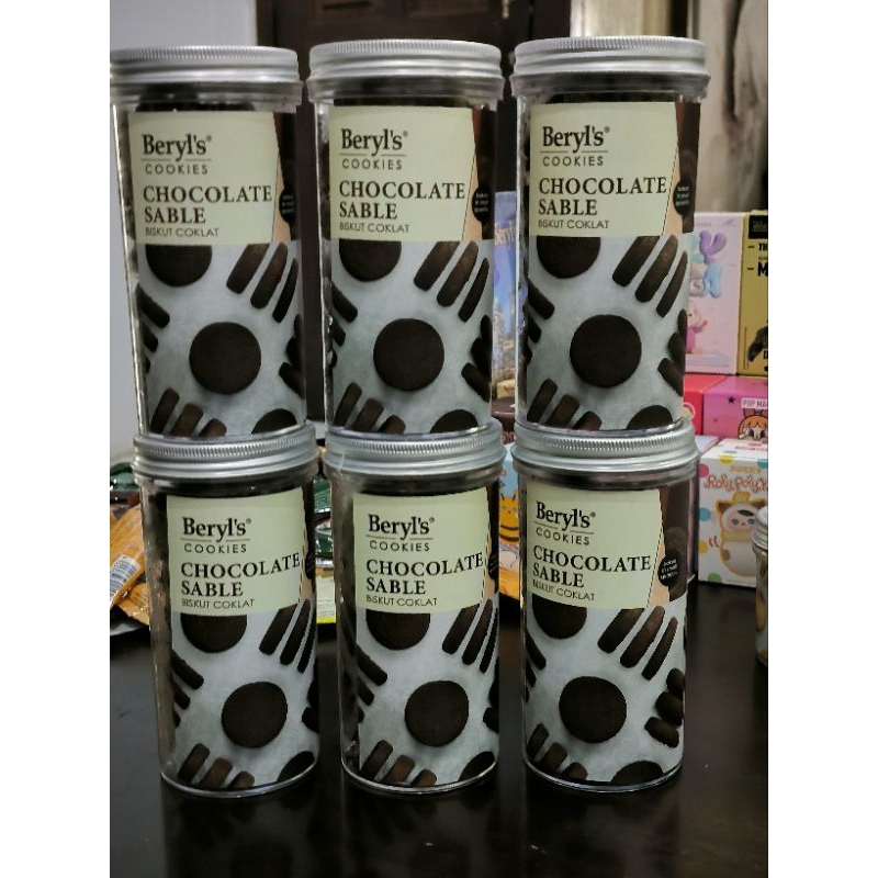 

Chocolate Sable Cookies - Beryl's