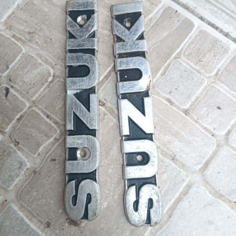 emblem tangki suzuki 100 a7 a8 suzuki GP ORI gt100