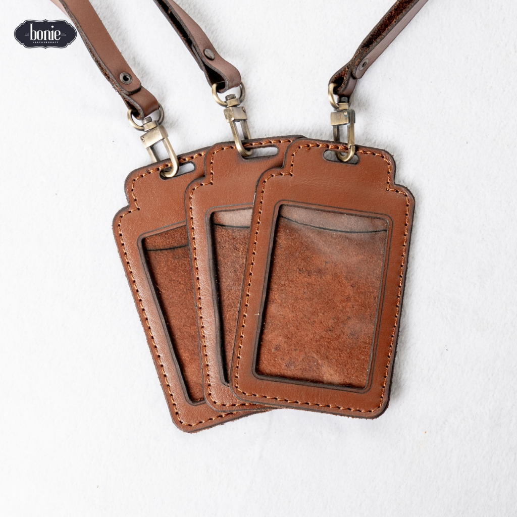 

Dompet ID CARD Kulit | Name Tag Kulit Asli, Lanyard Kulit [ TAG NAME SINGLE | Bonie Leathercraft Solo ]