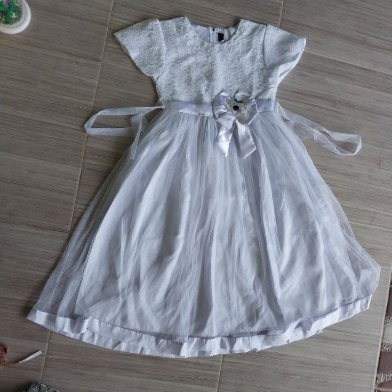 dress putih preloved