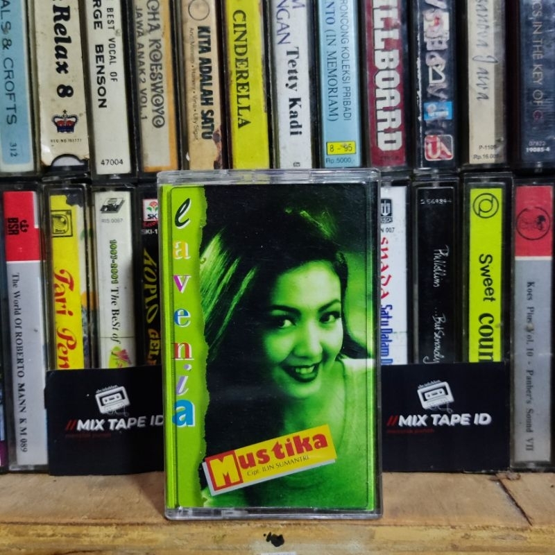 Kaset Pita - Lavenia - Mustika - Radio Tape - Kaset - Radio - Pemutar Kaset - Retro - Classic - Nost