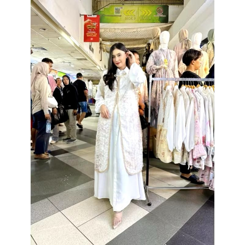 Gamis Outer Putih Ratu Aisyah Original Brand - Gamis Lebaran Kekinian - Gamis Pesta Elegan