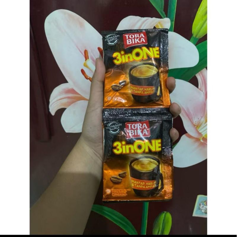 

Torabika 3 in 1 renceng ( isi 10 sachet 20 gr x 10)