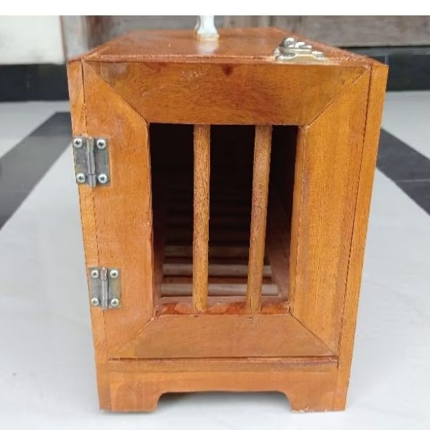 Box Merpati Tempat untuk membawa Burung Merpati