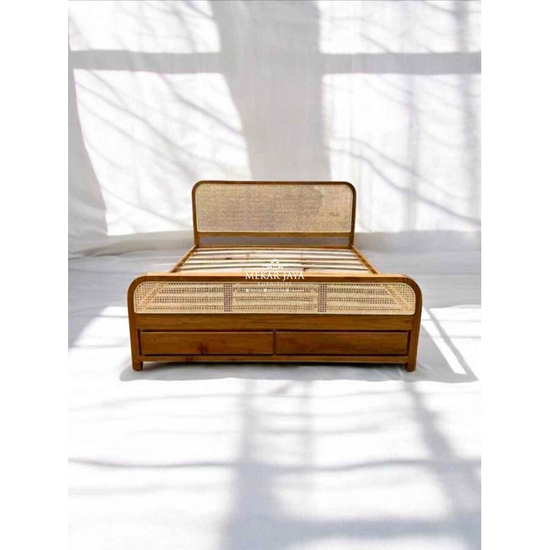 Set Tempat Tidur Dipan Kombinasi Rotan Minimalis Jati Furniture Jepara