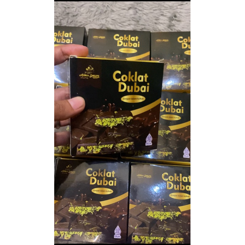 

Coklat Dubai