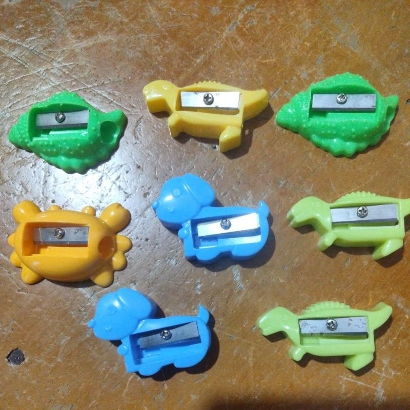 

Serut pensil rautan#alattulis#sekolahsd