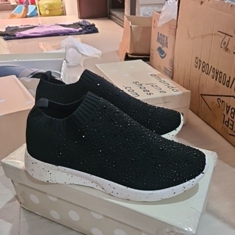 amanda janes nash black