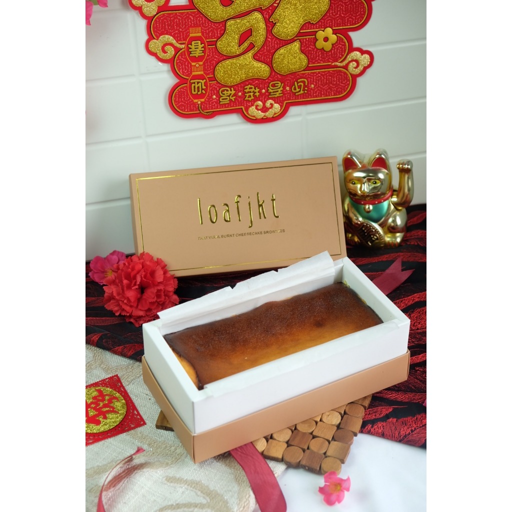 

Hampers Imlek / CNY Imlek / Parcel Imlek / Burnt Cheesecake Brownie-LING