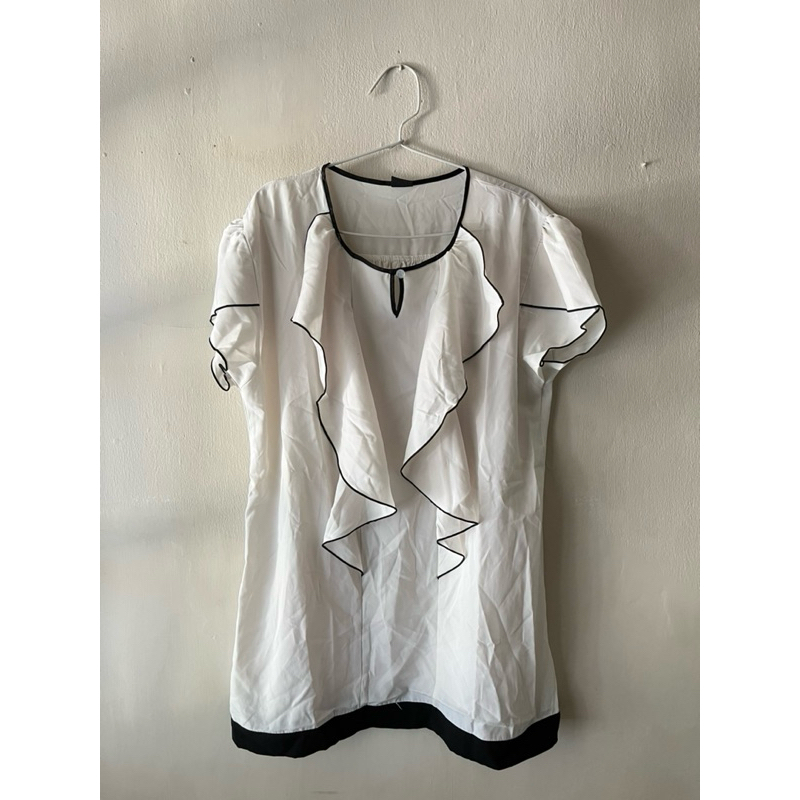 PRELOVED HERSCHEL Blouse Wanita Putih