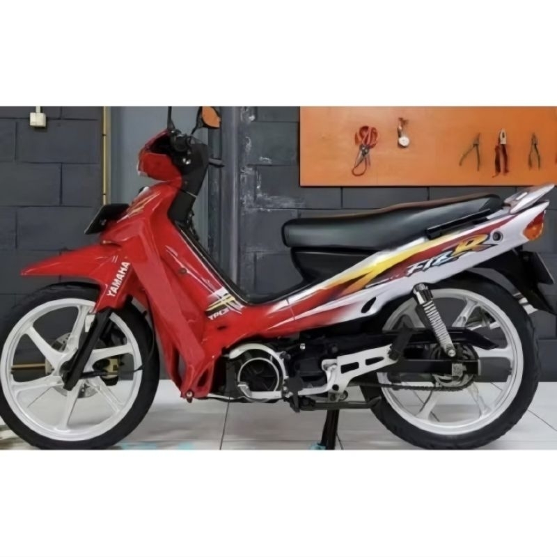 striping stiker motor yamaha fiz r fizr f1 zr limited edition / sporty silver merah sticker lis body