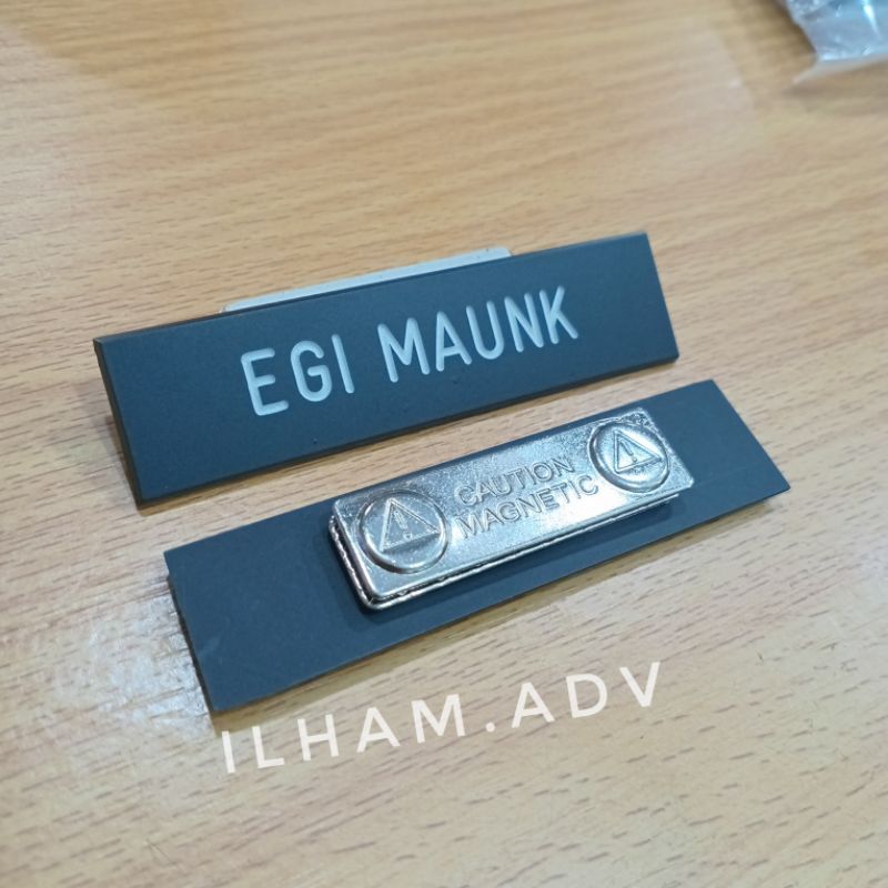 

ATH Papan nama dada grafir hitam doff full +KORI ~ magnet/ peniti