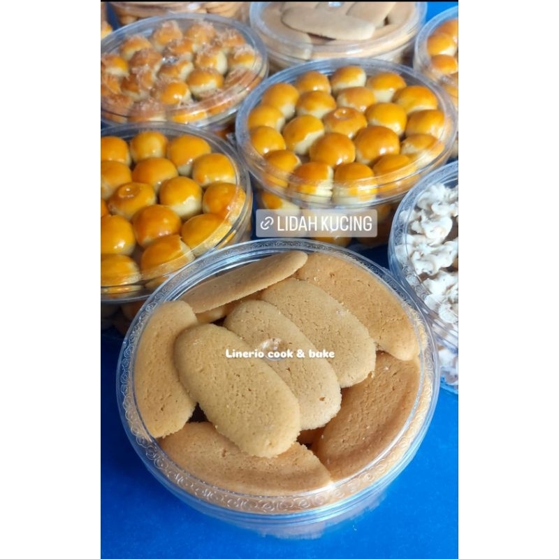 

Lidah kucing / kue kering lidah kucing / kue kering