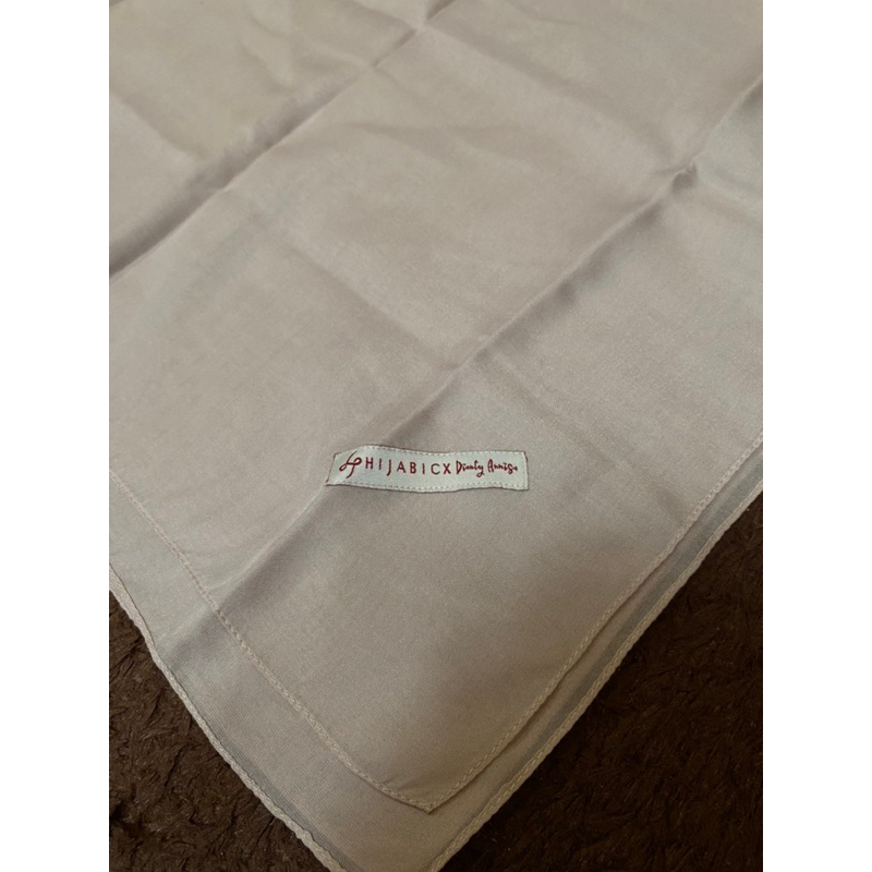 Preloved hijabic x dianty annisa