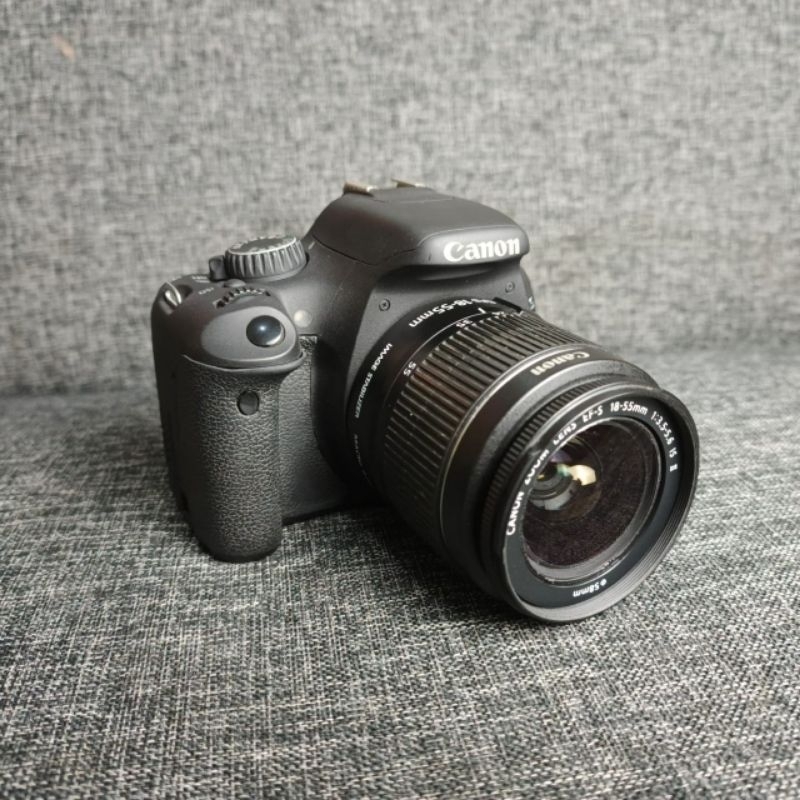 Kamera DSLR CANON EOS 550D