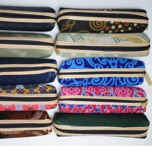 

dompet pensil batik/cendramata souvenir jogja paket kodian (isi 20pcs)