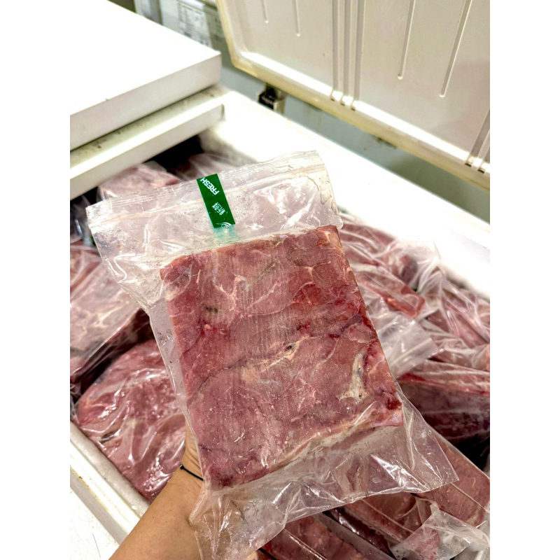 

Daging Semur 1kg (Bisa untuk rendang juga)