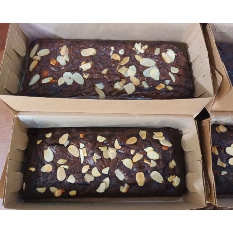 

BROWNIES FUDGY COKELAT BROWNIES FUDGIES HOMEMADE KUE BOLU COKLAT HOMEMADE KUE BROWNIES COKLAT ALMOND BROWNIES PANGGANG