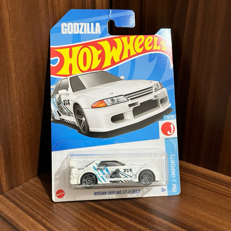 hotwheels r32 godzzila
