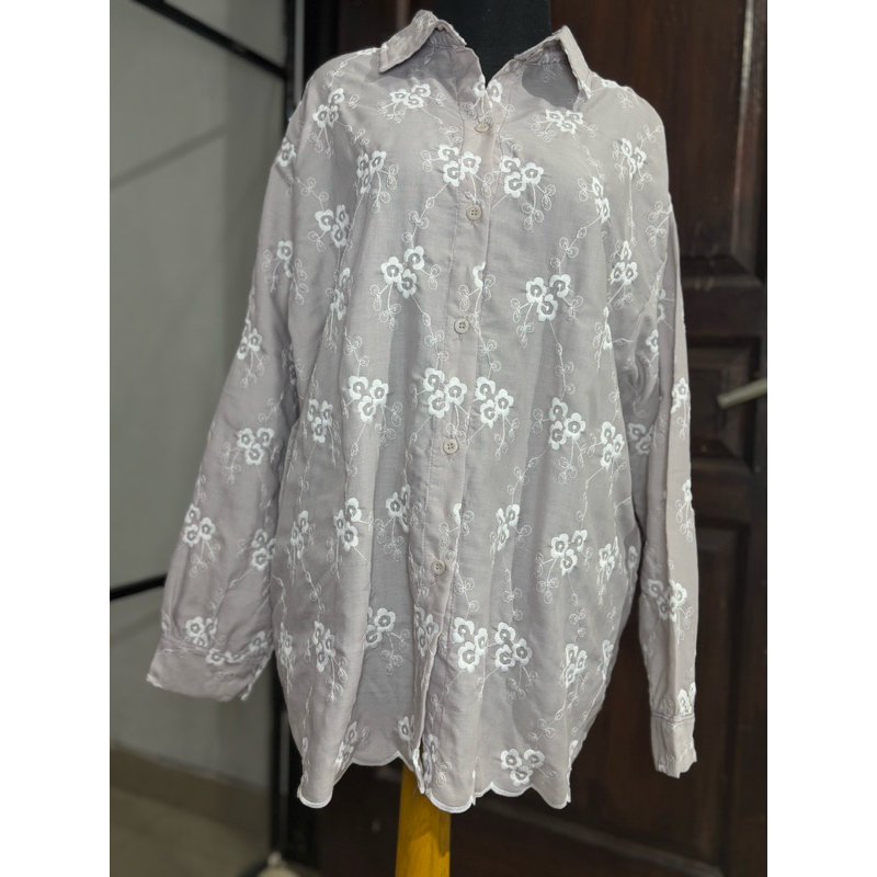 Kemeja Blouse Wanita Bordir Taupe