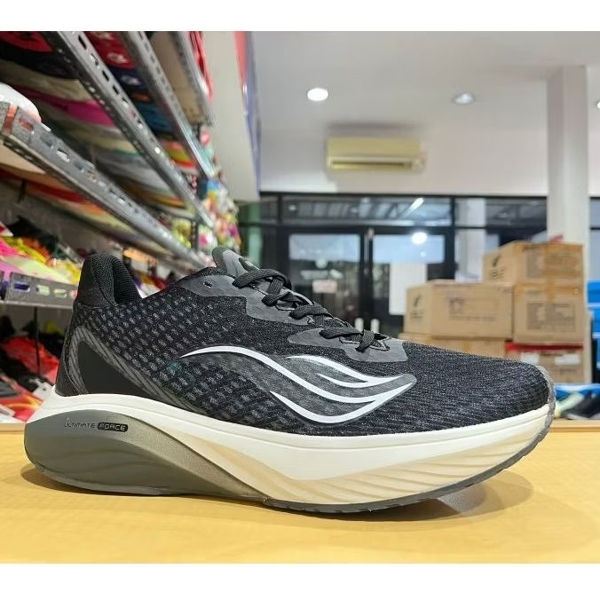 Sepatu Running DESLE SONICX Hitam