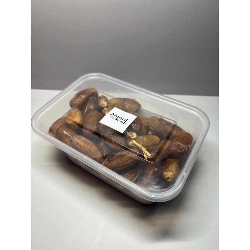 

Kurma Tunisia Ghourop Tangkai 500gr Premium
