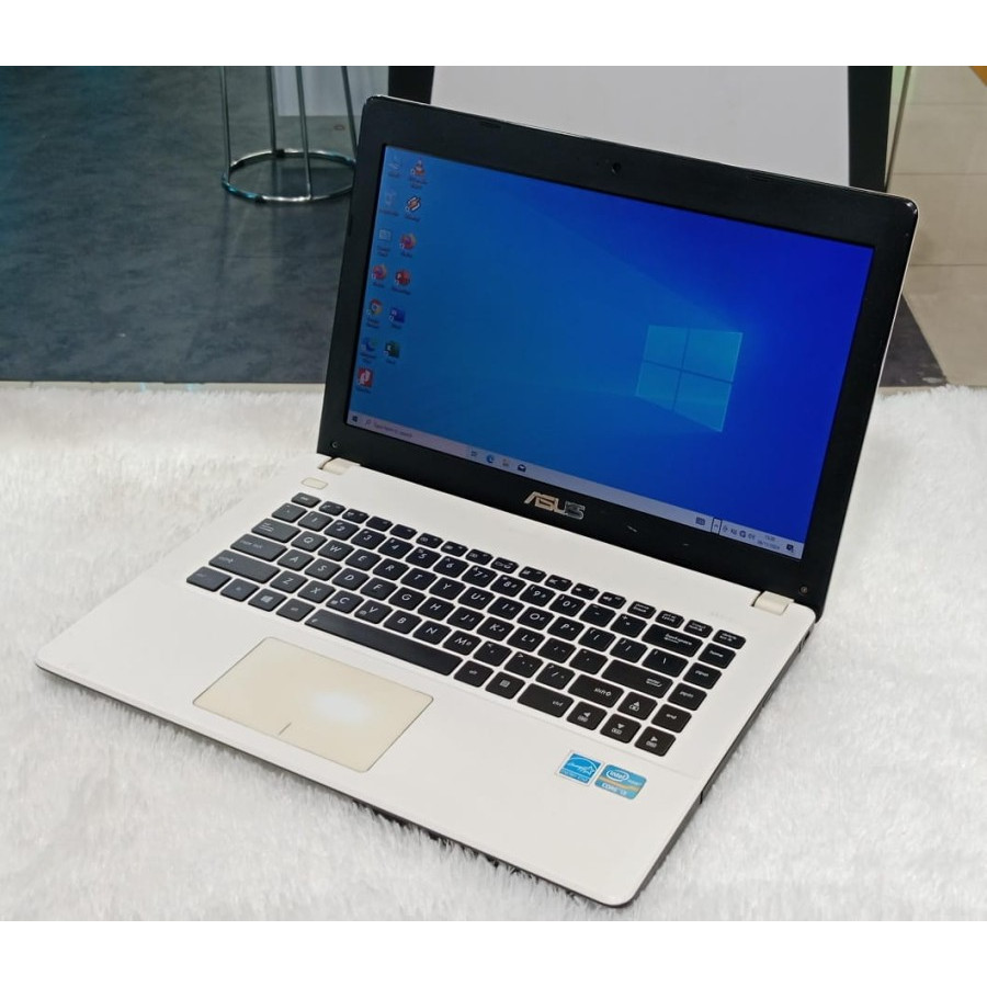 Laptop Asus x451 Core i3 RAM 4GB SSD 128GB Murah