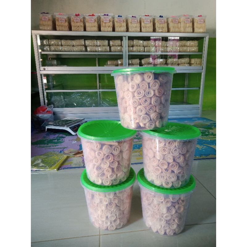 

krupuk gambir contong manis free toples