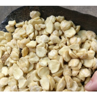 

Kemiri Pecah / Rempah Kemasan 1Kg Berkualitas