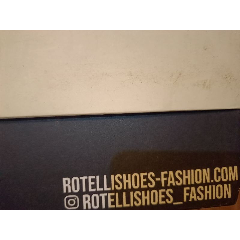 SepatuRotelli