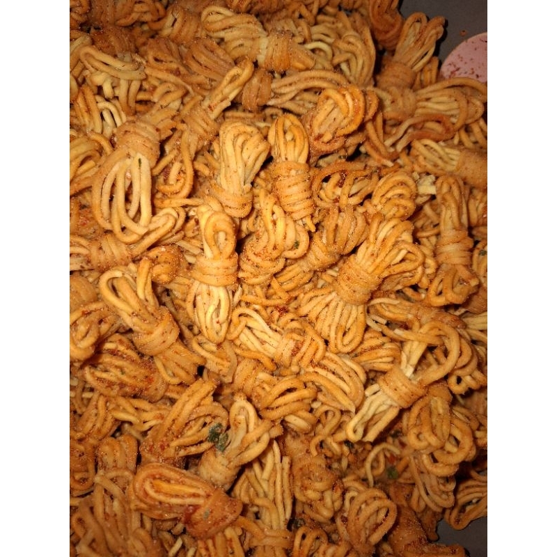 

Mie Gulung Pedas Asin